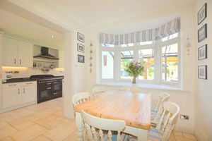 Photo 22- click for photo gallery